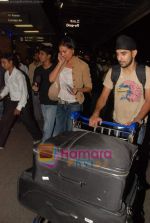 Lara Dutta leave for IIFA Colombo in Mumbai Airport on 1st June 2010 (15).JPG